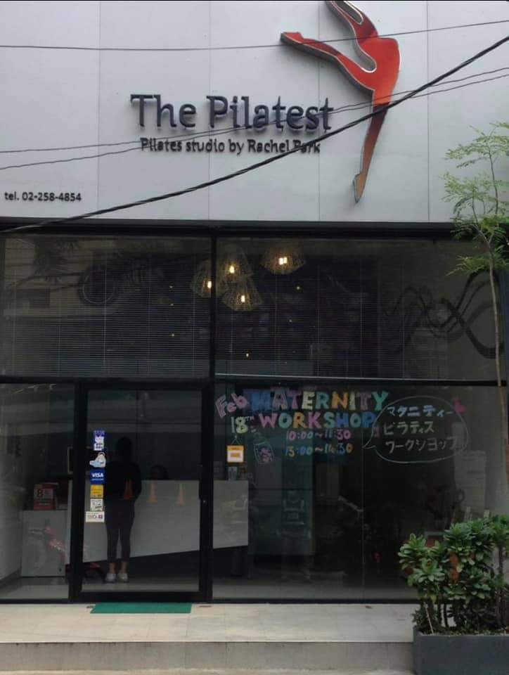 3.5 Story building for rent in Sukhumvit Soi 49 (Owners Post)